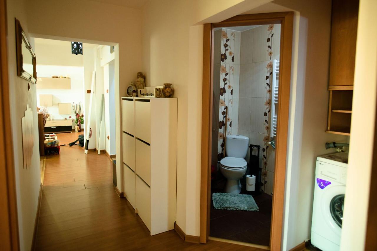 Apartament Lux Crialy - 75 M2 - Free Parking Timisoara Ngoại thất bức ảnh