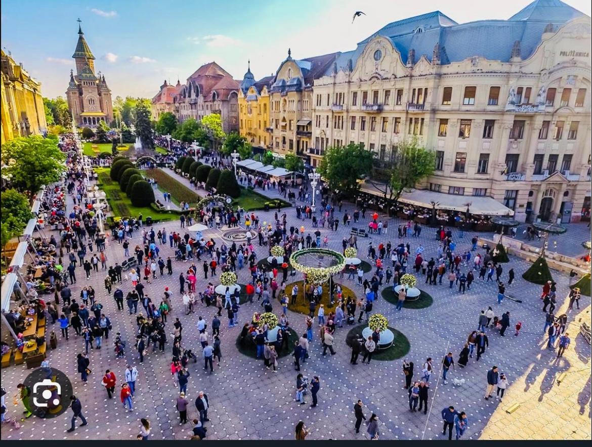 Apartament Lux Crialy - 75 M2 - Free Parking Timisoara Ngoại thất bức ảnh