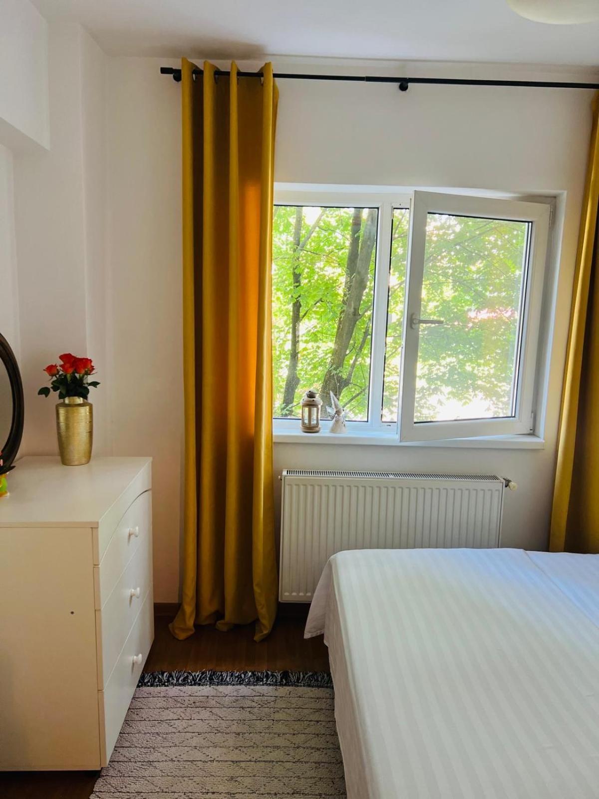 Apartament Lux Crialy - 75 M2 - Free Parking Timisoara Ngoại thất bức ảnh